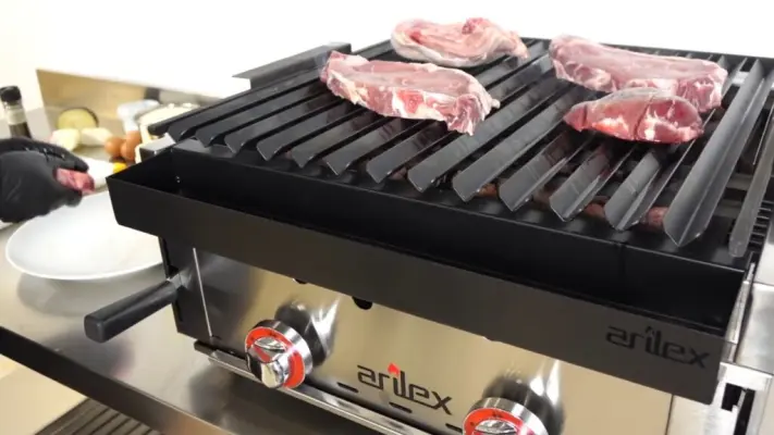 parrilla-con-piedra-volcanica